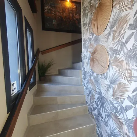 Olea Luxury מלון דירות