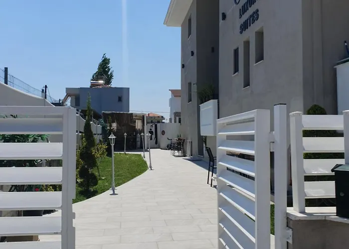 Olea Luxury 3*