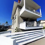Ξενοδοχείο με διαμερίσματα Olea Luxury