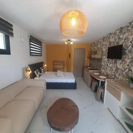 Olea Luxury Aparthotel