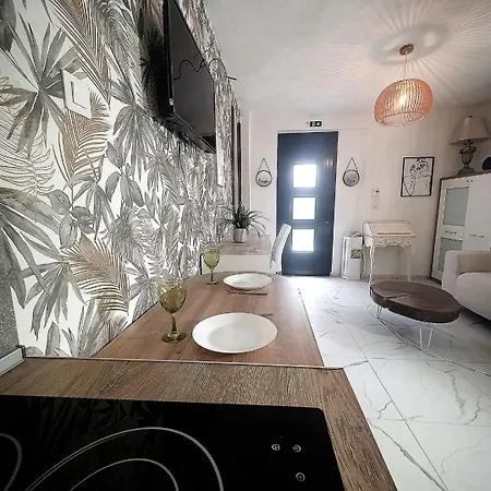 Olea Luxury Lägenhetshotell 3*